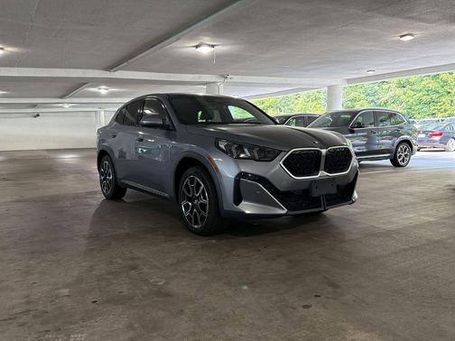 Gray 2025 BMW X2 xDrive28i