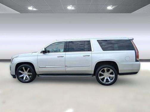 2016 Cadillac Escalade ESV Luxury