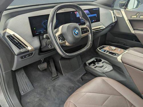 2023 BMW iX M60