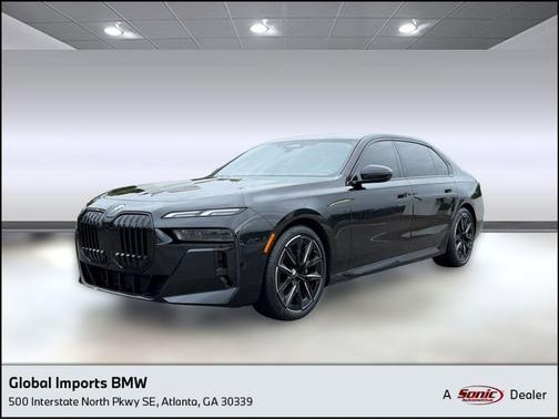 Black Sapphire Metallic 2023 BMW 740 i