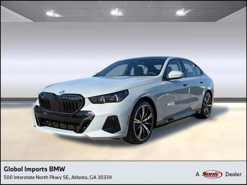 Brooklyn Grey Metallic 2026 BMW 550e xDrive