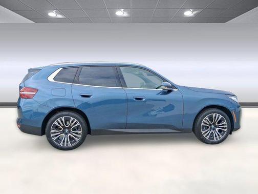 Arctic Race Blue Metallic 2026 BMW X3 30 xDrive