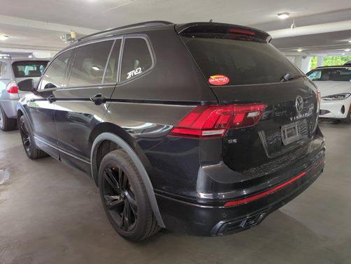 2023 Volkswagen Tiguan 2.0T SE R-Line Black