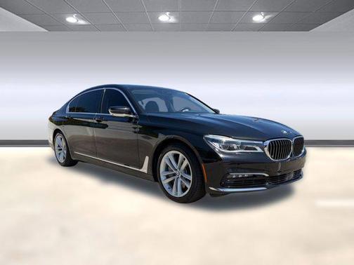 Black Sapphire Metallic 2017 BMW 750 i xDrive