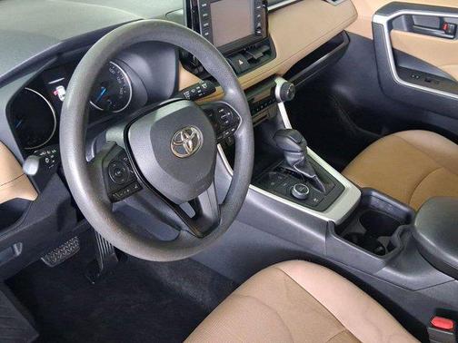 2019 Toyota RAV4 Hybrid LE