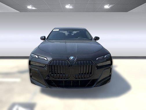 2025 BMW i7 xDrive60