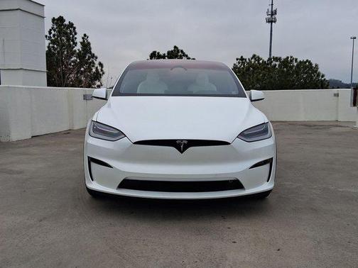 2022 Tesla Model X AWD