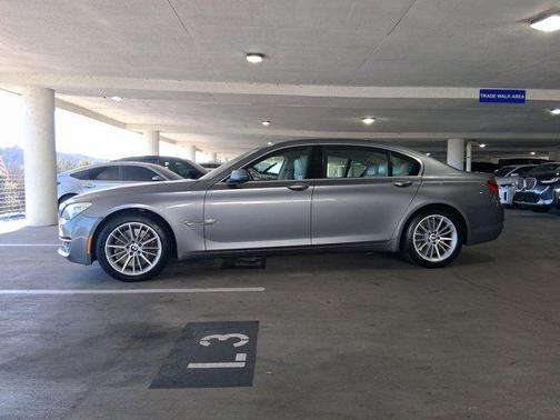 2013 BMW 750 Li xDrive