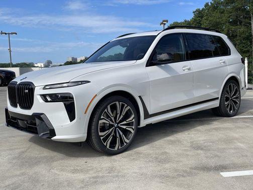 2026 BMW X7 M60i
