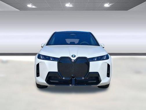 2026 BMW iX xDrive60