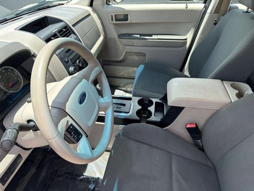 White 2012 Ford Escape XLS