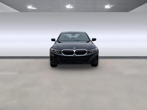 2025 BMW 330 330i