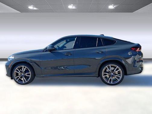 2023 BMW X6 M50i