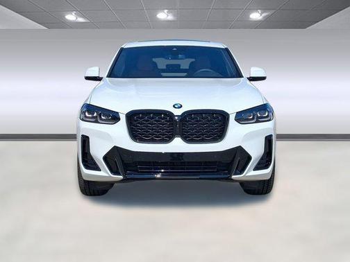 2025 BMW X4 xDrive30i