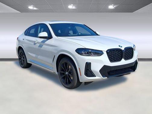 2025 BMW X4 xDrive30i