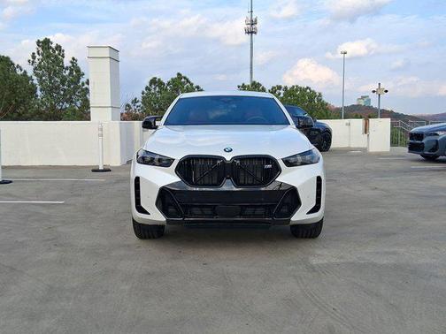 2026 BMW X6 M60i