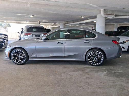 2025 BMW 330 330i Sedan