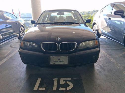 2025 BMW 330 i