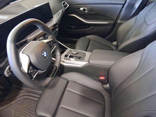 2025 BMW 330 330i Sedan