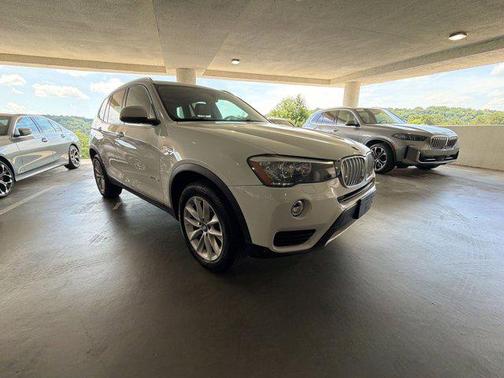 White 2016 BMW X3 xDrive28i