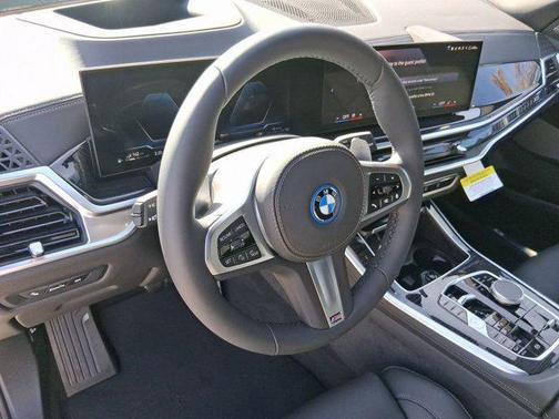 2026 BMW X5 PHEV xDrive50e