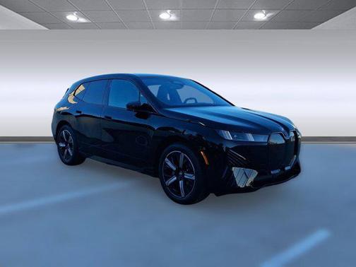 2026 BMW iX xDrive60