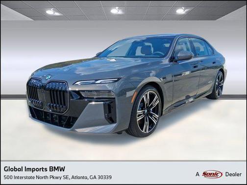 2026 BMW 740 i
