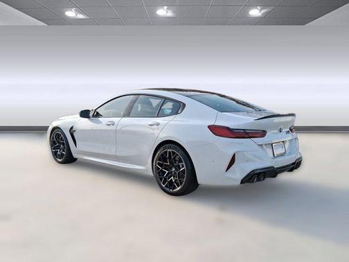 2025 BMW M8 Gran Coupe i