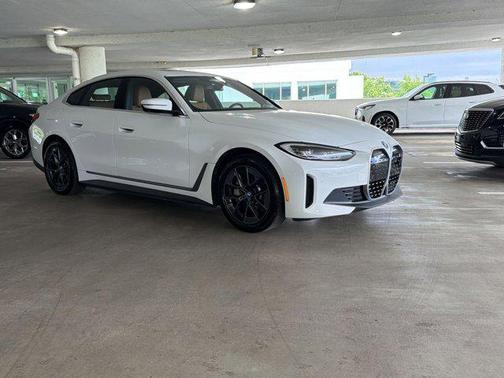 Alpine White 2023 BMW i4 Gran Coupe eDrive35