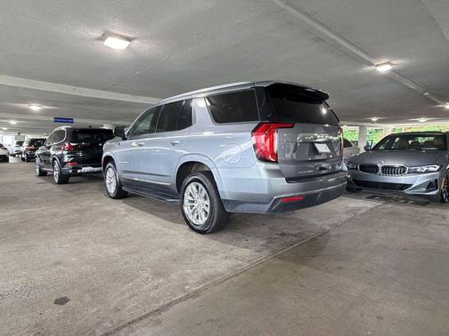Satin Steel Metallic 2022 GMC Yukon SLT