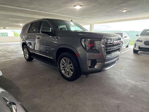 Satin Steel Metallic 2022 GMC Yukon SLT