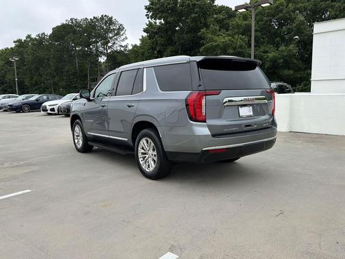 Satin Steel Metallic 2022 GMC Yukon SLT