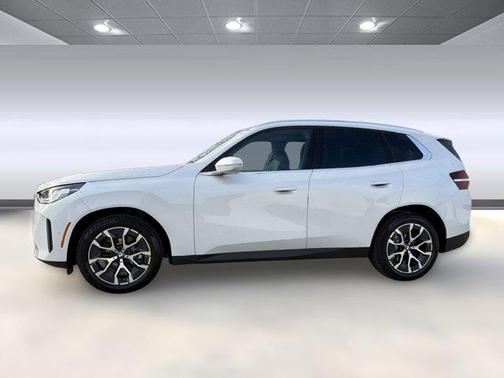 Mineral White Metallic 2026 BMW X3 30 xDrive