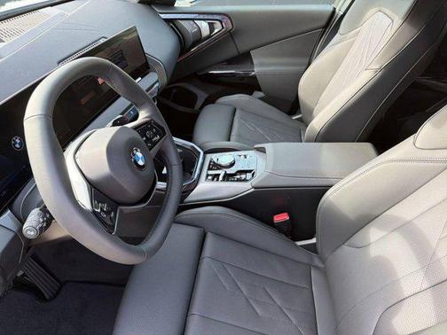Mineral White Metallic 2026 BMW X3 30 xDrive