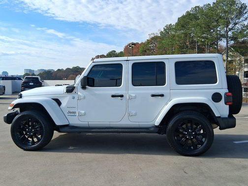 2022 Jeep Wrangler Unlimited 4xe Sahara