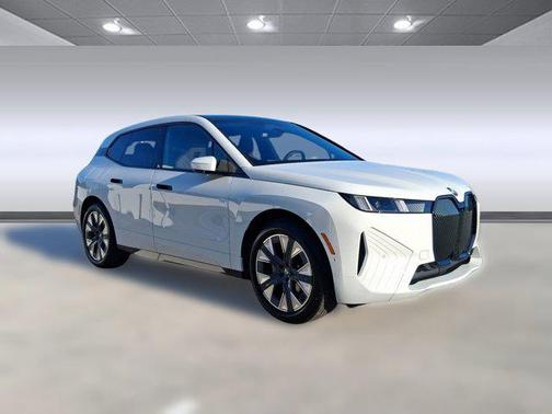 2026 BMW iX xDrive60