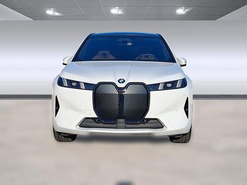 2026 BMW iX xDrive60
