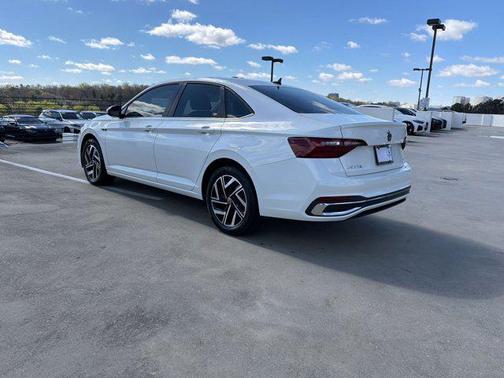 2022 Volkswagen Jetta 1.5T SEL