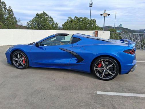 2021 Chevrolet Corvette Stingray w/2LT