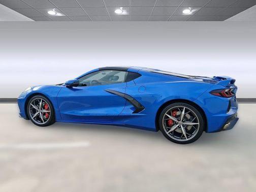 2021 Chevrolet Corvette Stingray w/2LT