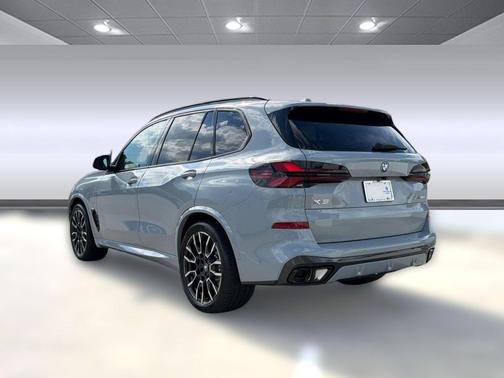 Brooklyn Grey Metallic 2026 BMW X5 PHEV xDrive50e