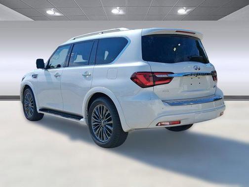 2023 INFINITI QX80 SENSORY AWD