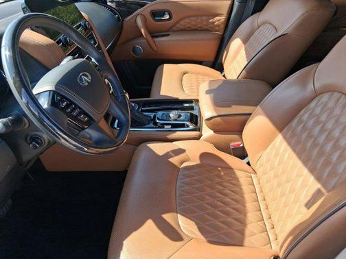 2023 INFINITI QX80 SENSORY AWD