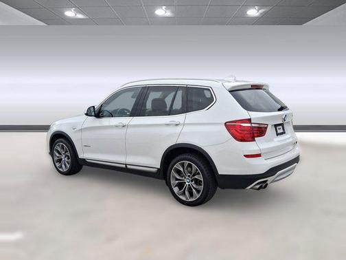 2017 BMW X3 sDrive28i
