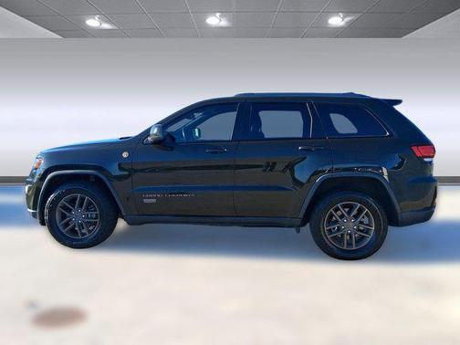 2016 Jeep Grand Cherokee 75th Anniversary