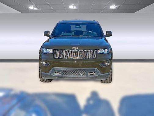 2016 Jeep Grand Cherokee 75th Anniversary
