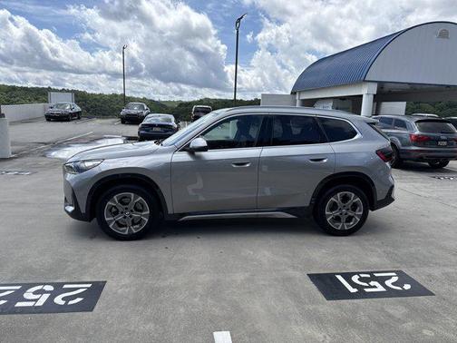 2024 BMW X1 xDrive28i