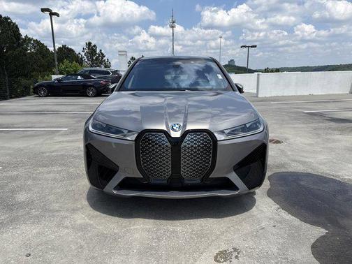 2025 BMW iX xDrive50