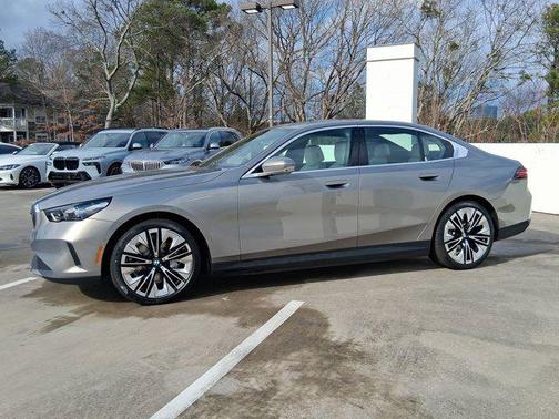 2026 BMW i5 xDrive40