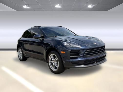 Night Blue Metallic 2020 Porsche Macan Macan